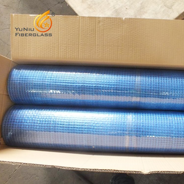 Suministro directo de fábrica Malla de fibra de vidrio resistente a los álcalis de 4 * 5 mm 